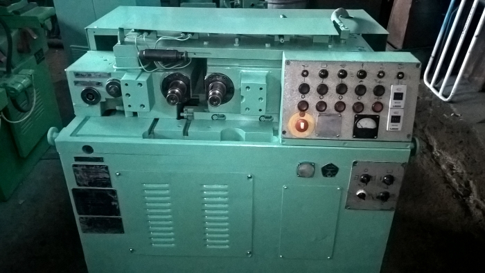 Полуавтомат профиленакатный двухроликовый А9518Б