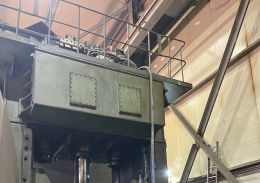 Гидравлический пресс с усилием до 6300кН, модель ПК12.1.38.02К