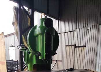 Вертикально-фрезерный, 6М13.