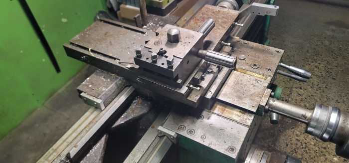 Станок токарный Arad SN321