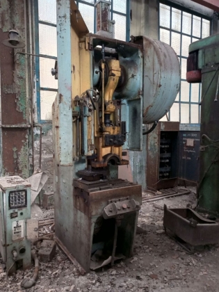 Пресс КД-2126К