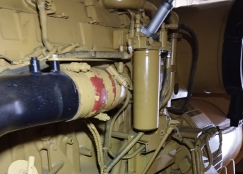 Дизельный генератор (ДЭС, ДГУ) CAT C18 473кВт в контейнере