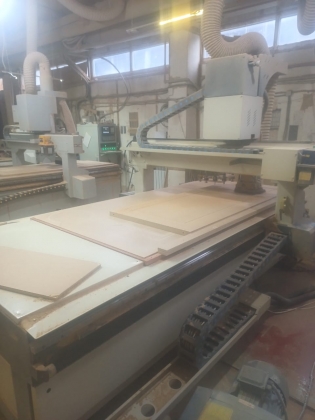 Фрезерный станок с чпу CM1325ATC-R12