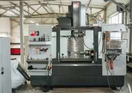 Вертикально-фрезерный обрабатывающий центр haas VM-3