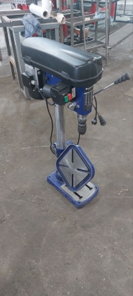 Вертикально-сверлильный станок Einhell BT-BD 1020