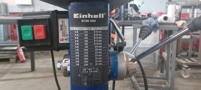 Вертикально-сверлильный станок Einhell BT-BD 1020