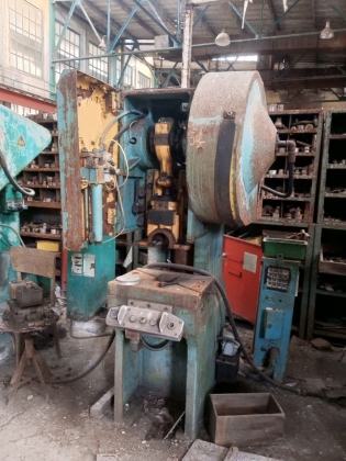 Кривошипный открытый пресс КД-21-22Г