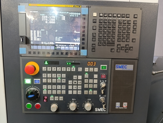 Токaрнo-фрeзeрный станок SMEC SL2000AM с устройством подачи прутка Fedek DH65L-S2