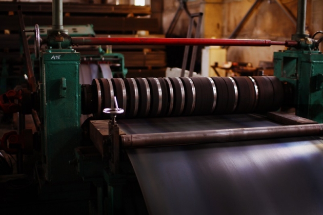 Завод по производству стальной квадратной и прямоугольной профильной трубы (линия по производству трубы профильной модель ST63 и линия продольной резки)